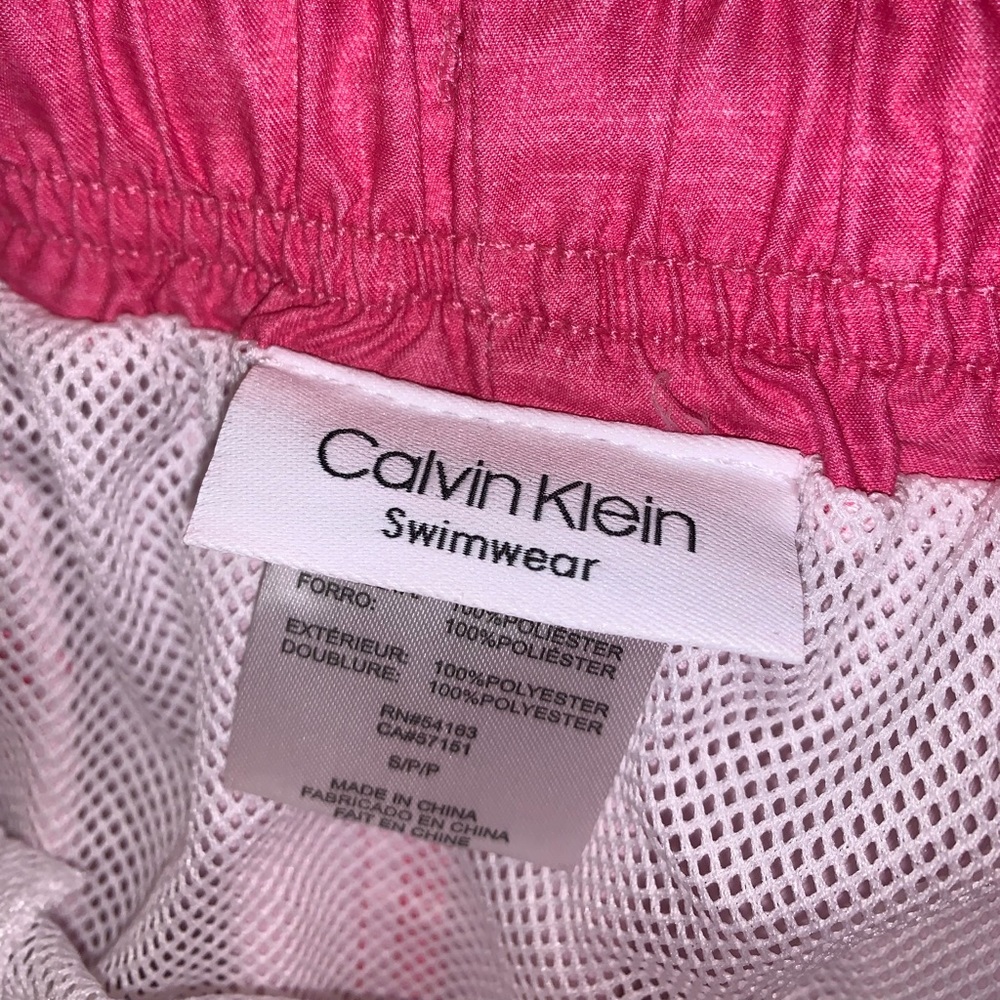 Calvin Klein Pink & White Swim Trunks size S - Picture 7 of 10